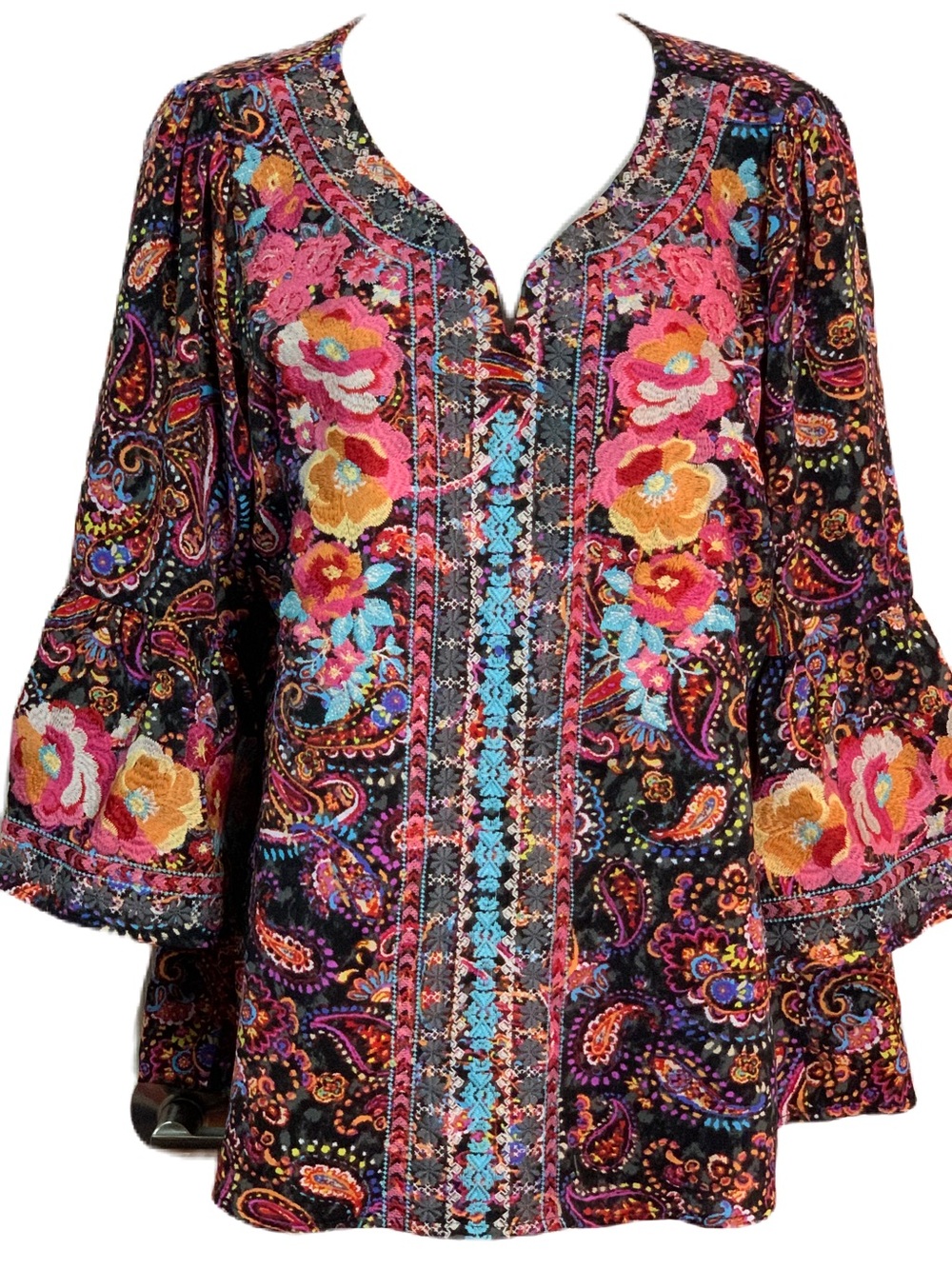 Savanna Jane embroidered boho top featuring a striking paisley print, SZ MED EC